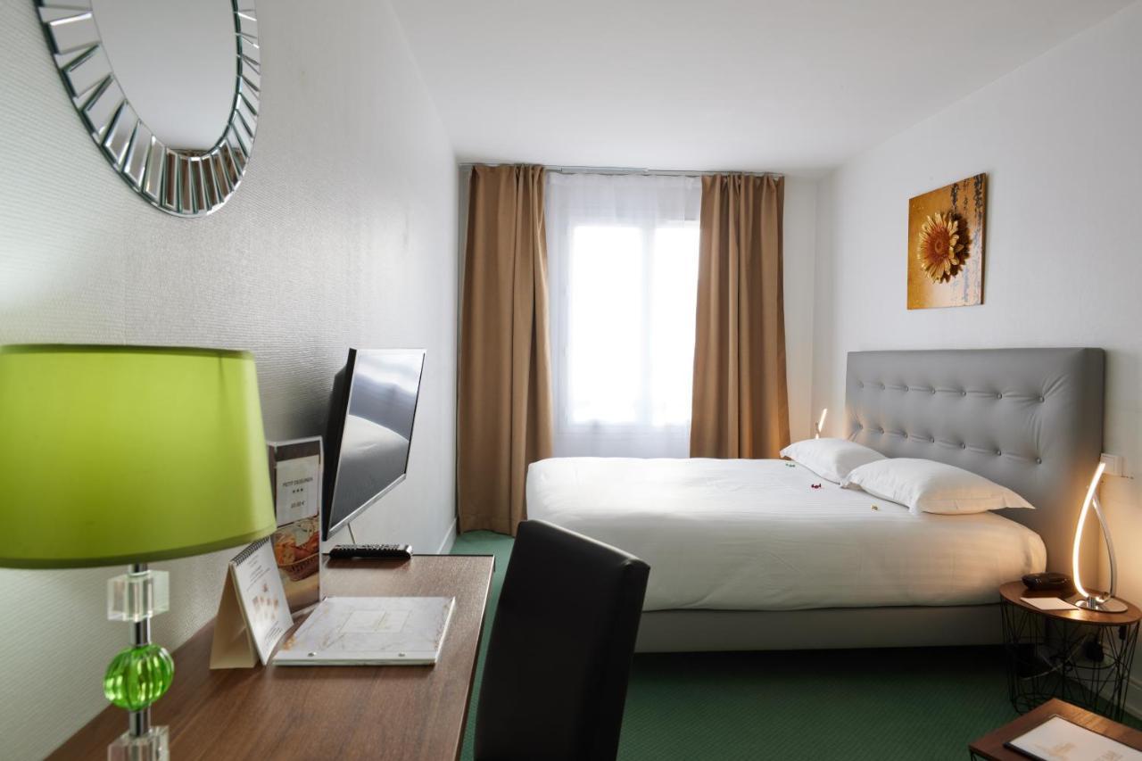 Hotel Le Beffroi Dreux Buitenkant foto