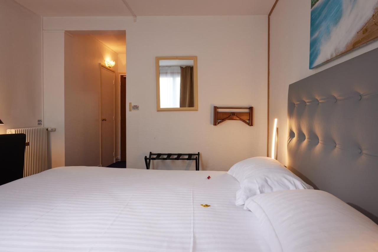 Hotel Le Beffroi Dreux Buitenkant foto